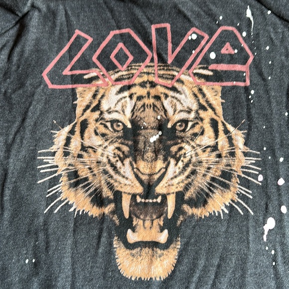 Chaser LOVE Tiger Long Sleeve Knit Top Size Small - Picture 5 of 7